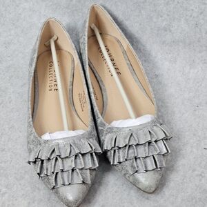 Journee Collection Judy Ballet‎ Flats Pewter Ruffle Detail Women's Size 9